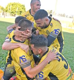 Foto de la galería: Federal A: sobre el final a Crucero le cambiaron triunfo por empate en Santa Inés