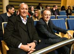 Foto de la galería: Sesión de Diputados: se aprobó la Medicina Tradicional dentro del sistema de Salud Público Misionero