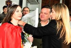 Foto de la galería: Estudiantina 2022: el Colegio del Carmen ya tiene a sus soberanos