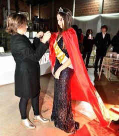 Foto de la galería: Estudiantina 2022: el Colegio del Carmen ya tiene a sus soberanos