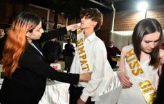 Foto de la galería: Estudiantina 2022: el Colegio del Carmen ya tiene a sus soberanos