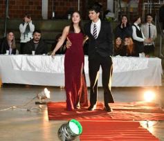 Foto de la galería: Estudiantina 2022: el Colegio del Carmen ya tiene a sus soberanos