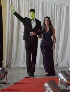 Foto de la galería: Estudiantina 2022: el Colegio del Carmen ya tiene a sus soberanos