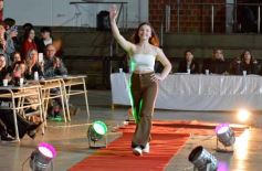 Foto de la galería: Estudiantina 2022: el Colegio del Carmen ya tiene a sus soberanos