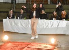 Foto de la galería: Estudiantina 2022: el Colegio del Carmen ya tiene a sus soberanos