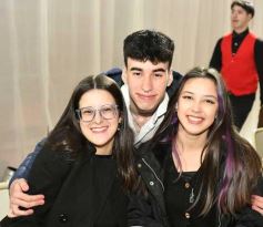 Foto de la galería: Estudiantina 2022: el Colegio del Carmen ya tiene a sus soberanos