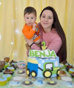 Foto de la galería: Cumple feliz en el primer añito de Matías Benjamín Cano
