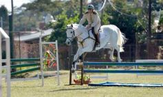 Foto de la galería: Torneo de Equitación: los saltos hípicos animaron otro domingo de salida familiar en Posadas