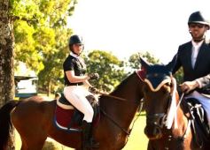 Foto de la galería: Torneo de Equitación: los saltos hípicos animaron otro domingo de salida familiar en Posadas