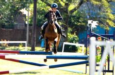 Foto de la galería: Torneo de Equitación: los saltos hípicos animaron otro domingo de salida familiar en Posadas