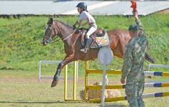Foto de la galería: Torneo de Equitación: los saltos hípicos animaron otro domingo de salida familiar en Posadas
