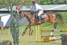 Foto de la galería: Torneo de Equitación: los saltos hípicos animaron otro domingo de salida familiar en Posadas