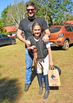 Foto de la galería: Torneo de Equitación: los saltos hípicos animaron otro domingo de salida familiar en Posadas