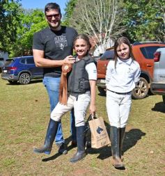 Foto de la galería: Torneo de Equitación: los saltos hípicos animaron otro domingo de salida familiar en Posadas