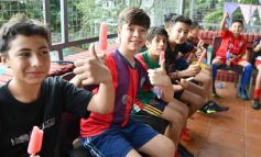 Foto de la galería: Con  un especial agasajo, el IPLyC celebró a los niños junto al Flaco Schiavi