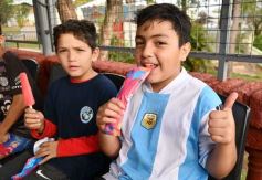 Foto de la galería: Con  un especial agasajo, el IPLyC celebró a los niños junto al Flaco Schiavi