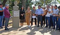 Foto de la galería: Alcibiades Alarcón: vecinos, artistas y autoridades pidieron por el respeto al acervo cultural misionero