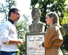 Foto de la galería: Alcibiades Alarcón: vecinos, artistas y autoridades pidieron por el respeto al acervo cultural misionero