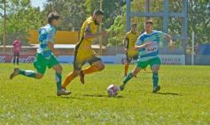 Foto de la galería: Triunfo y respiro para el Colectivero que cortó la mala racha en el Federal A