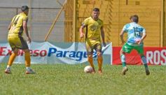 Foto de la galería: Triunfo y respiro para el Colectivero que cortó la mala racha en el Federal A