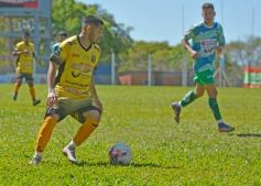 Foto de la galería: Triunfo y respiro para el Colectivero que cortó la mala racha en el Federal A