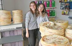 Foto de la galería: Posadas a full: mucho ir y venir en la ciudad que también sumó la buena onda de los amigos