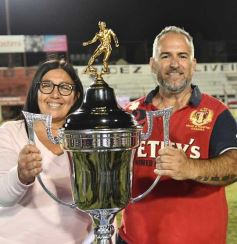 Foto de la galería: Guaraní se quedó con la finalísima y gritó campeón en Villa Sarita