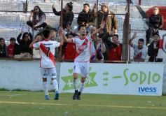Foto de la galería: Guaraní se quedó con la finalísima y gritó campeón en Villa Sarita