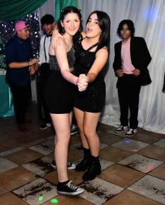 Foto de la galería: Reina de la noche: fiesta y diversión en los 15 años de Daniela Saiman