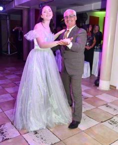 Foto de la galería: Reina de la noche: fiesta y diversión en los 15 años de Daniela Saiman