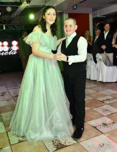 Foto de la galería: Reina de la noche: fiesta y diversión en los 15 años de Daniela Saiman