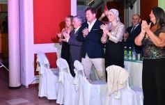 Foto de la galería: Reina de la noche: fiesta y diversión en los 15 años de Daniela Saiman