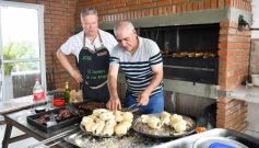 Foto de la galería: Después de 40 años, San Cayé volvió a juntarse y celebró su primer encuentro con emoción y alegría