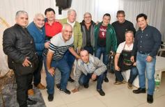 Foto de la galería: Después de 40 años, San Cayé volvió a juntarse y celebró su primer encuentro con emoción y alegría