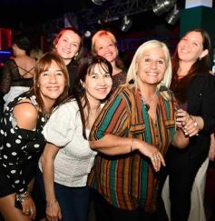Foto de la galería: Cumple, encuentros y despedida de soltera: mucho festejo y baile en la noche de viernes en Posadas