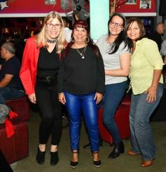 Foto de la galería: Cumple, encuentros y despedida de soltera: mucho festejo y baile en la noche de viernes en Posadas