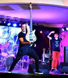 Foto de la galería: Sábado prendido con Fabio Gasser y otro show impresionante