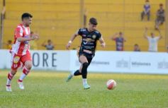 Foto de la galería: Crucero ganó y quedó a tiro de la clasificación en el Federal A