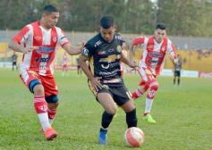 Foto de la galería: Crucero ganó y quedó a tiro de la clasificación en el Federal A