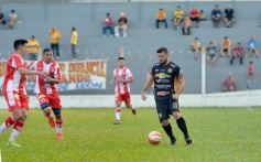 Foto de la galería: Crucero ganó y quedó a tiro de la clasificación en el Federal A