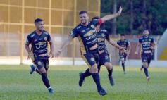 Foto de la galería: Crucero ganó y quedó a tiro de la clasificación en el Federal A