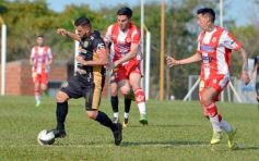 Foto de la galería: Crucero ganó y quedó a tiro de la clasificación en el Federal A