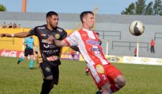 Foto de la galería: Crucero ganó y quedó a tiro de la clasificación en el Federal A