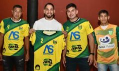 Foto de la galería: Tren en marcha: con la ilusión del ascenso, La Picada presentó los refuerzos para el Regional Amateur