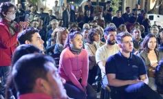 Foto de la galería: Facundo Manes en Posadas: "se necesita empatia para salir de la grieta y pensar en el 2023"