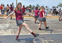 Foto de la galería: Estudiantina 2022: la fiesta fue de los estudiantes en la primera prueba piloto