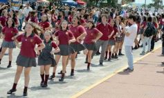 Foto de la galería: Estudiantina 2022: la fiesta fue de los estudiantes en la primera prueba piloto