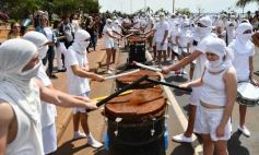Foto de la galería: Estudiantina 2022: la fiesta fue de los estudiantes en la primera prueba piloto