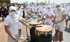 Foto de la galería: Estudiantina 2022: la fiesta fue de los estudiantes en la primera prueba piloto