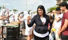 Foto de la galería: Estudiantina 2022: la fiesta fue de los estudiantes en la primera prueba piloto